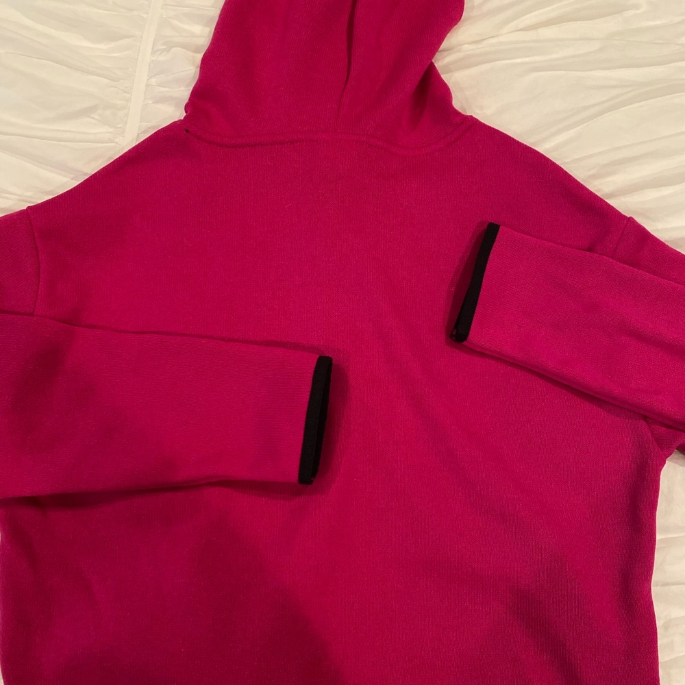 PINK pullover w adjustable cinch around waist NWT - Picture 2 of 3